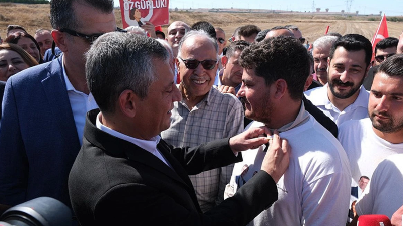 Tutuklu Büyükşehir Belediye Başkanı Zeydan Karalar’dan Destekçilerine Mesaj