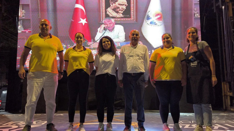 Altın Koza Heyecanı Yumurtalık'ı Sardı