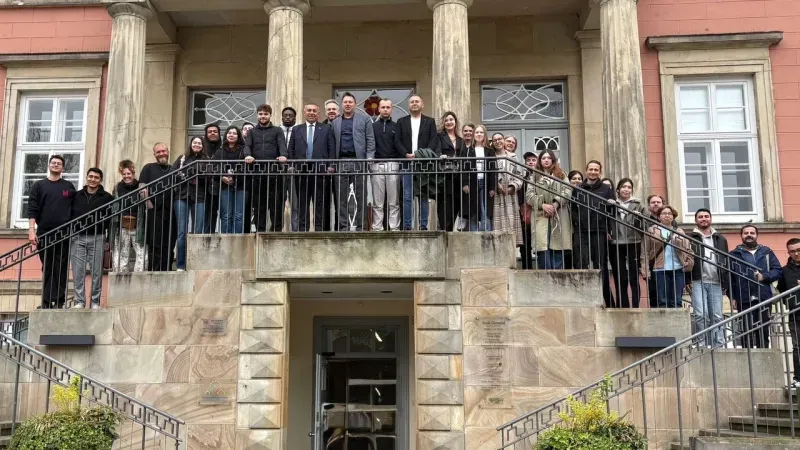 Adanalı Gençler Bielefeld’de! Güngör Geçer’den Uluslararası İş Birliği Mesajı